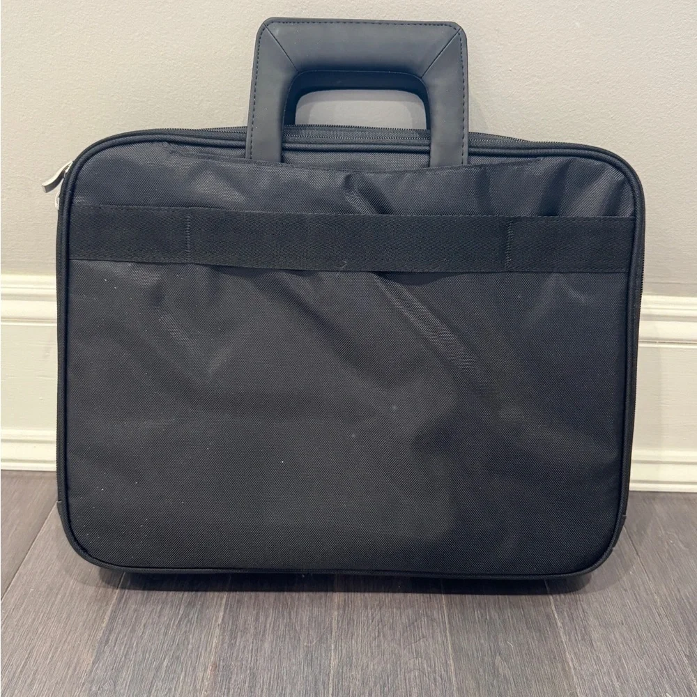 NWOT Dell Classic Black Laptop Bag for Men or Women
